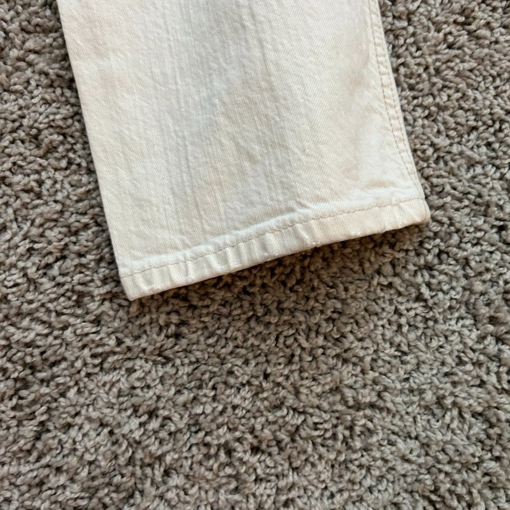 Old Navy Sweetheart Off White Jeans - Picture 4 of 6